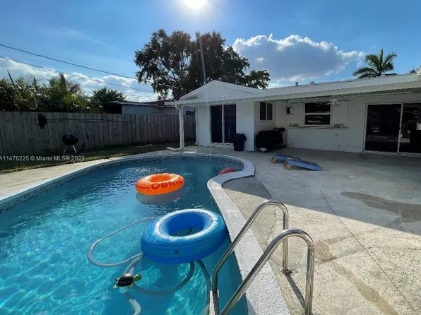 1731 N 47th Ave, Hollywood, FL 33021