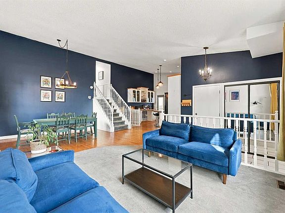 5th image of 71 W Hawkhill Way NW