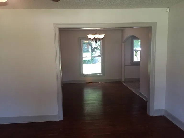 3232 NW 44th St — Photo 3