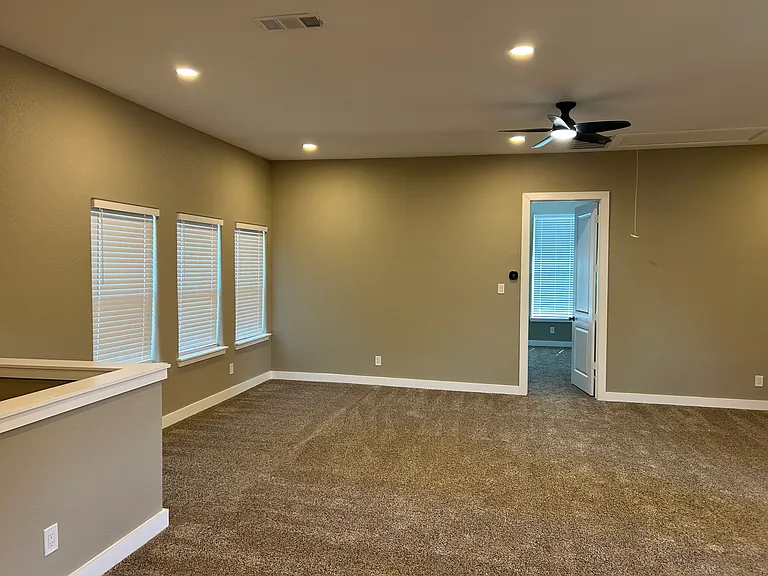 10711 Cromwell Dr — Photo 10