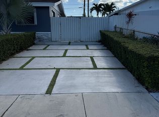 12620 SW 188th St, Miami, FL 33177