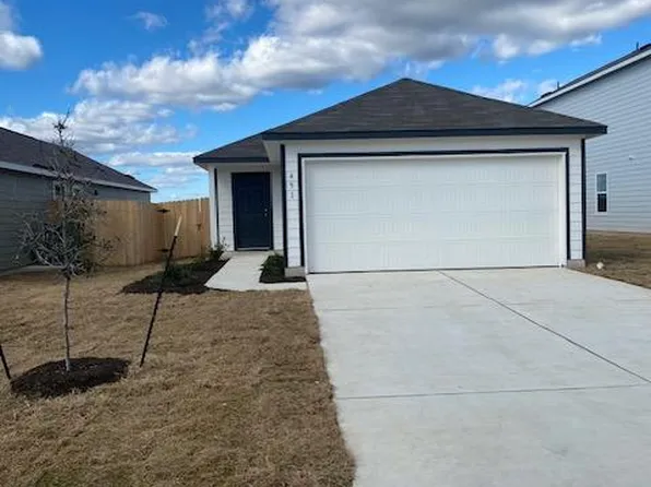 451 Marty Allen Loop, Jarrell, TX