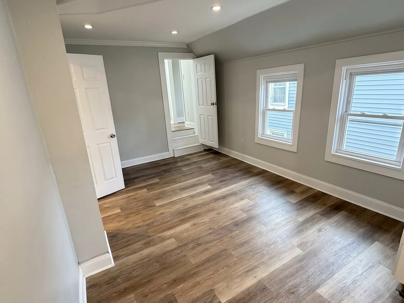 2 bed, 800 sqft, $1,100 — Photo 2