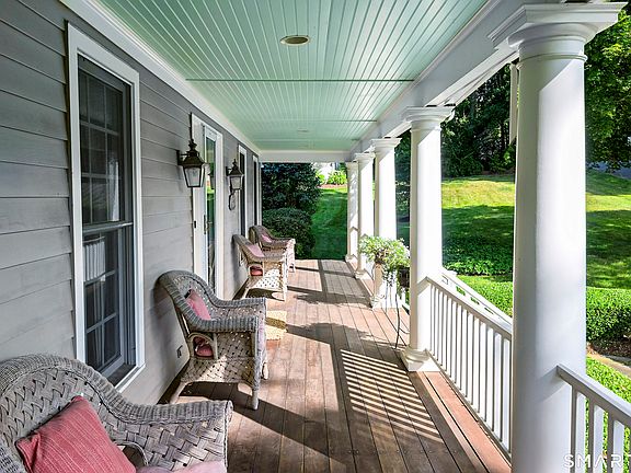 3rd image of 6 Sycamore Lane