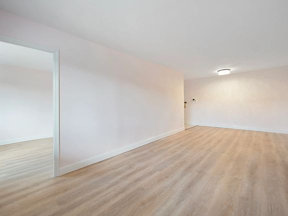 4th image of 39-65 50th St #2W