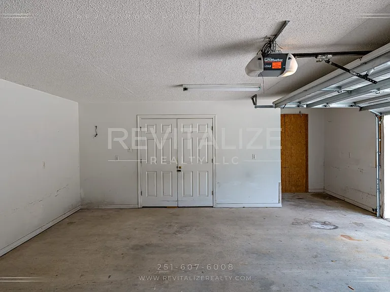 3764 Branch Dr — Photo 40