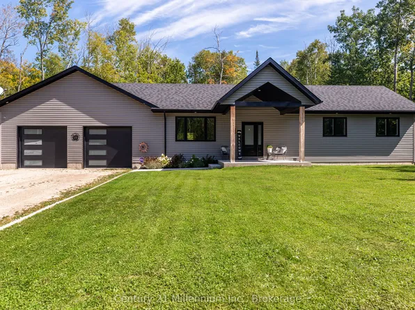 23 Hemlock Rd, South Bruce Peninsula, ON N0H 2T0