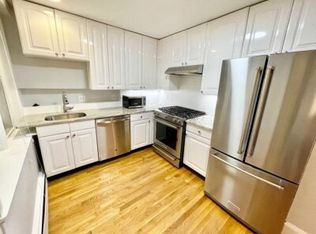 82 Prince St #1C, Boston, MA 02113