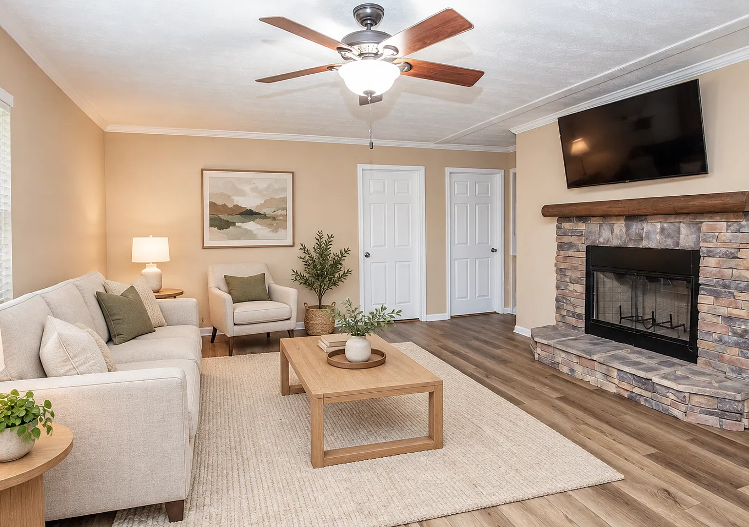 Country Charm, City ConvenienceYour Gallatin Retreat — Photo 3