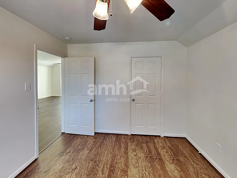 21927 Saragosa Pond Ln — Photo 21