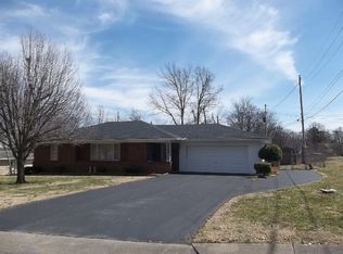 2749 Clinton Cir, Hopkinsville, KY