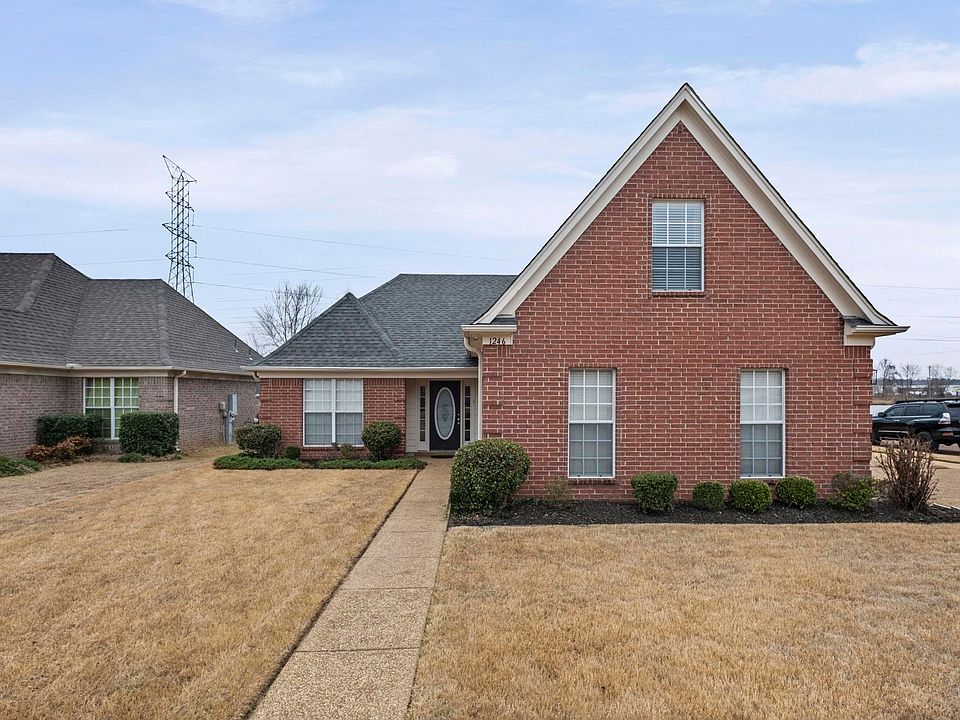 1st image of 1246 Jackson Pond Cir