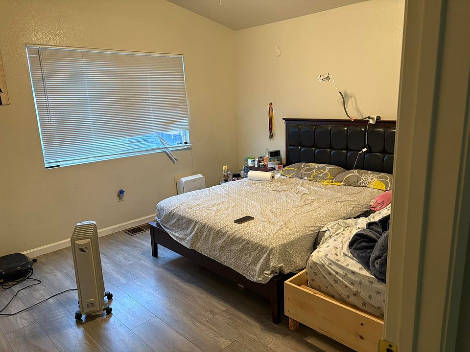 1st image of 1636 Terra Vista Ln