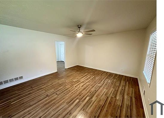 2nd image of 6315 Connell Rd