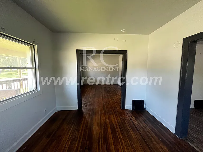 1224 E Williams St #E — Photo 7