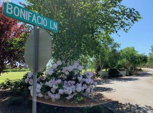 226 Julia Ln #4, Roseburg, OR 97471