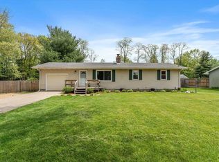 54690 Gilman Dr, Mishawaka, IN