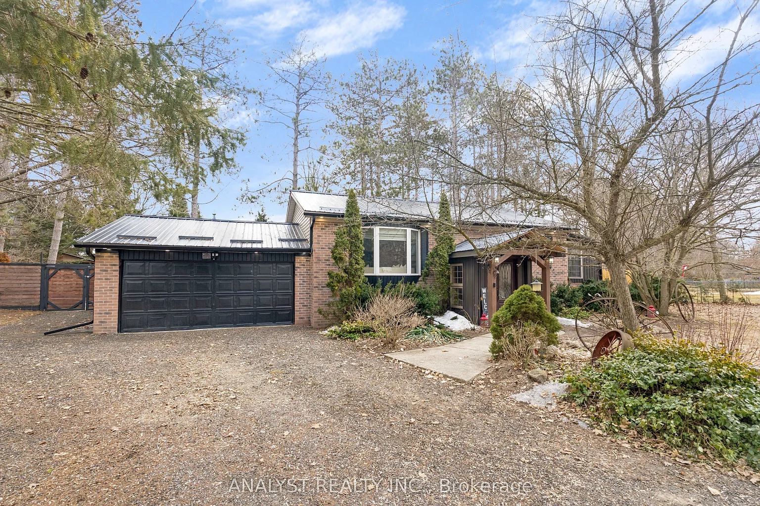 19 Pine Park Blvd photo 1