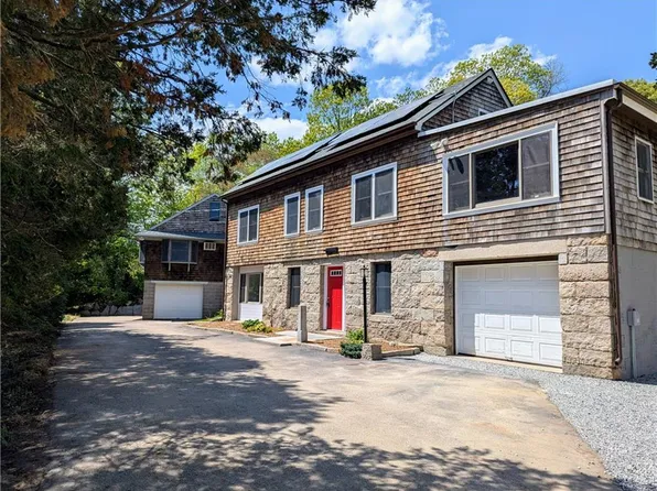 2185 Post Rd, South Kingstown, RI 02879