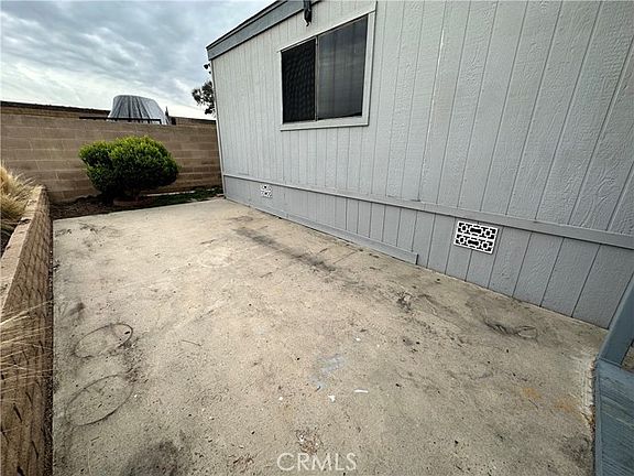 5th image of 1456 E Philadelphia Street #206