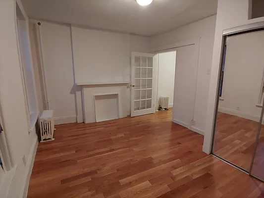 Rented by Manhattan Best Realty, Inc. | media 12