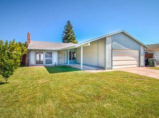 5461 Meadow Park Way, Sacramento, CA 95823