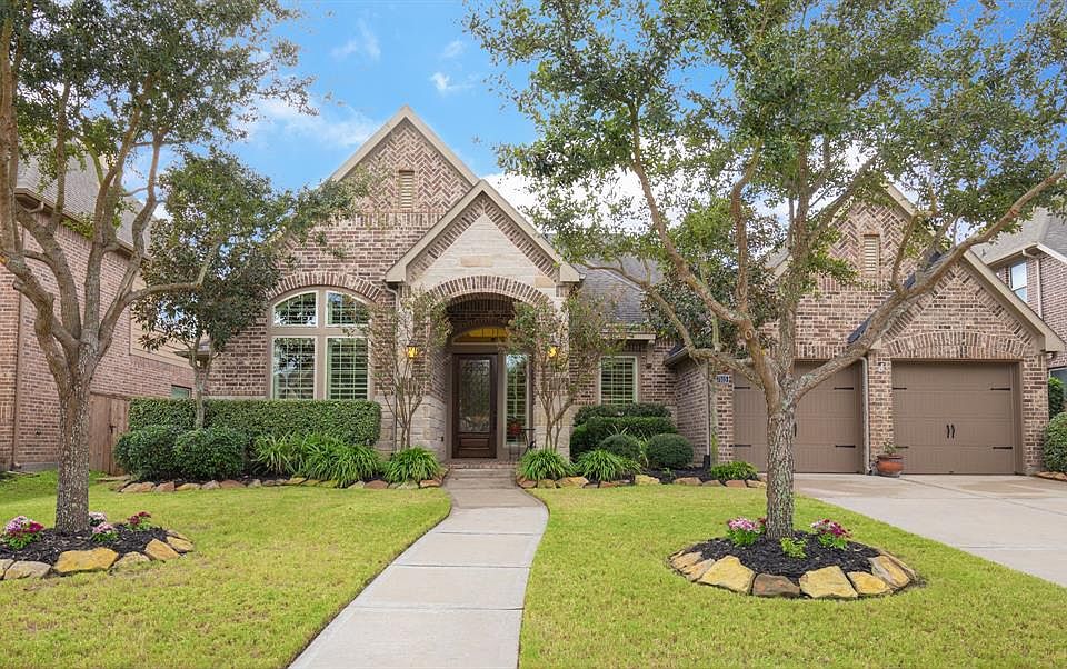 1st image of 27615 Merchant Hills Ln