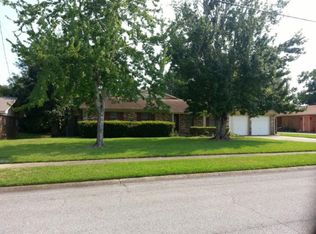 2077 Camp Wilkes Rd, Biloxi, MS 39532