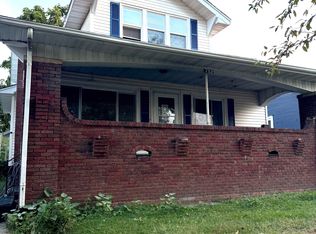 753 W Cushing St, Decatur, IL 62526