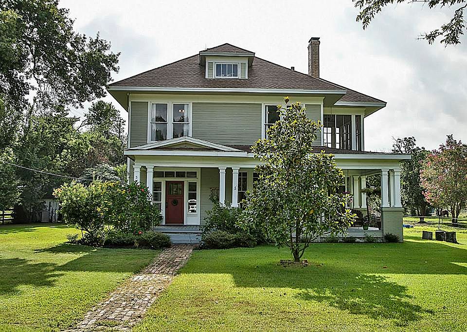 1st image of 3357 South St