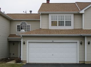 1116 Longford Rd, Bartlett, IL 60103