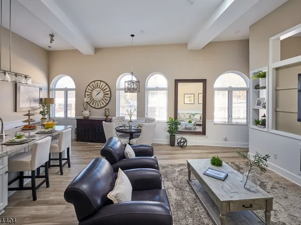 211 Main St #14, Peapack Gladstone Boro, NJ 07934