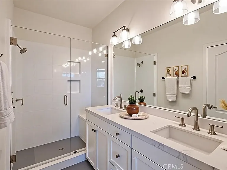 5405 W 149th Pl #4 — Photo 10