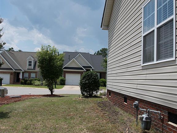 3rd image of 179 Sweetoak Dr