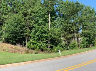 2749 Waters Edge Dr, Gainesville, GA 30504