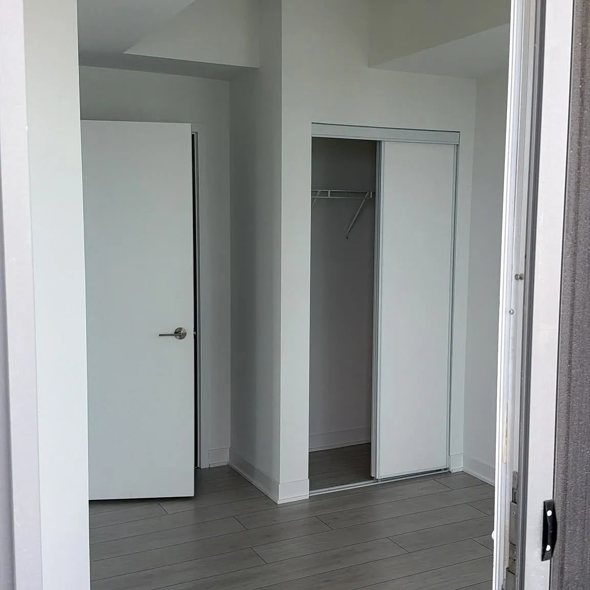 2 bed, $2,600 — Photo 4