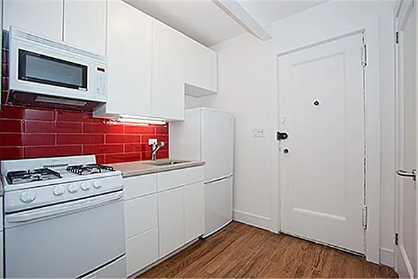 Sold by Buchbinder & Warren | media 19