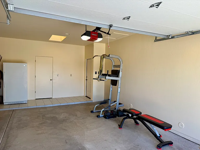 2105 W Gold Dust Ln — Photo 14