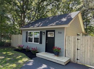 332 Commack Rd, Shirley, NY 11967