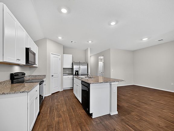4th image of 5901 Berriweather Dr