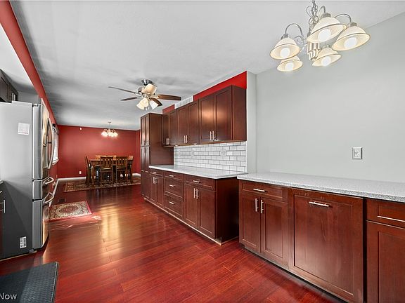 5th image of 6044 Paula Blvd