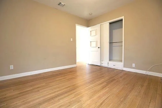 4317 Westlawn Ave — Photo 5