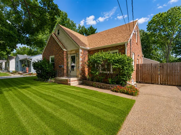 3921 41st St, Des Moines, IA 50310