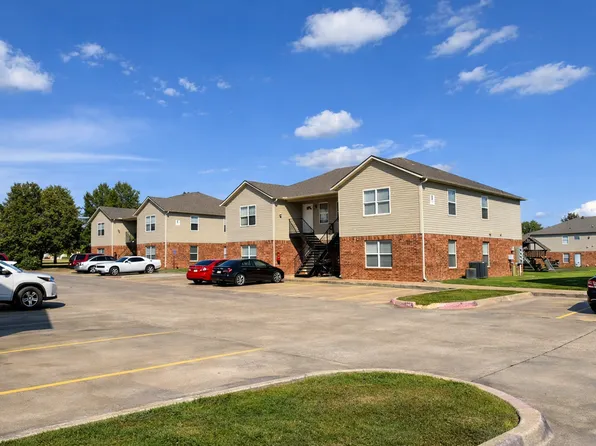 Emma East Apartments, 1907 E Emma Ave #B-202, Springdale, AR 72764