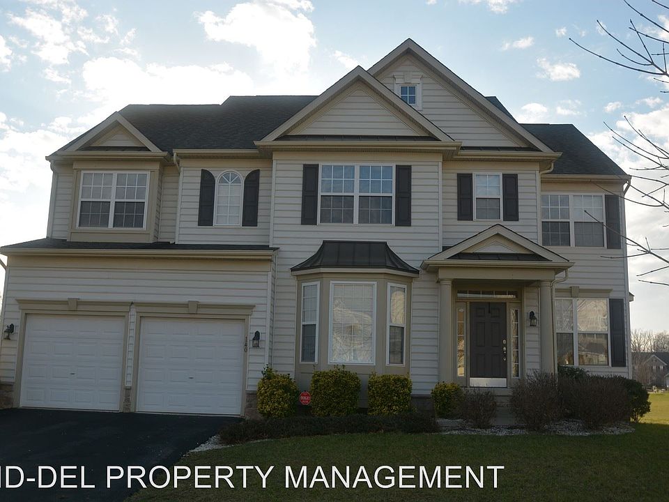 1st image of 140 Gloucester Blvd