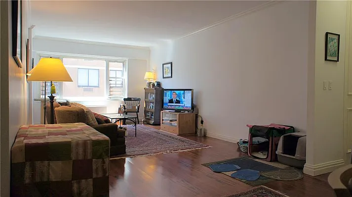 Rented by R New York | media 11