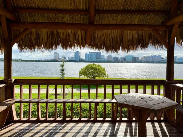 718 Executive Center Drive #34, West Palm Beach, FL 33401