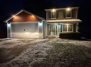 209 S Lewis St, Blue Mound, IL 62513