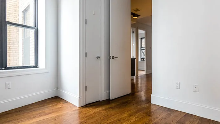 Rented by Nooklyn NYC LLC | media 27