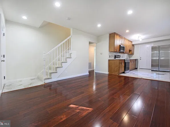 6807 Elmhurst St, District Heights, MD 20747